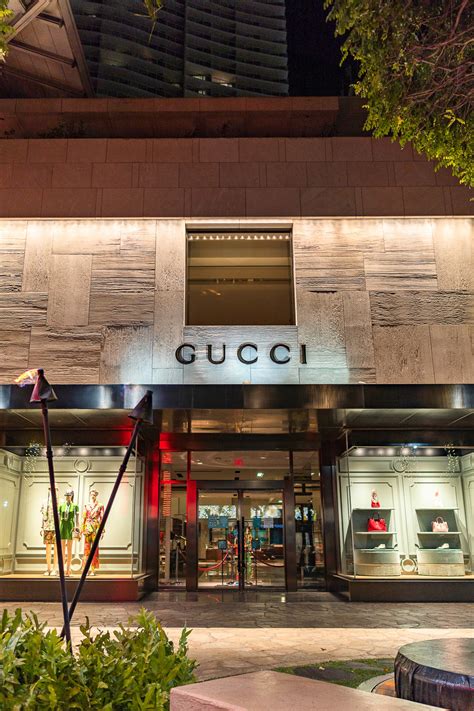 gucci stores in hawaii